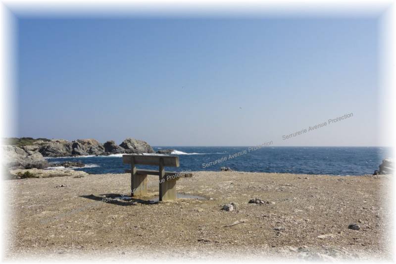 Serrurier Six Fours banc au gaou